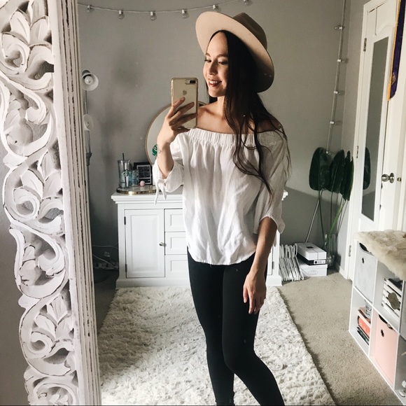 Old Navy Tops - Old Navy White Off the Shoulder Top